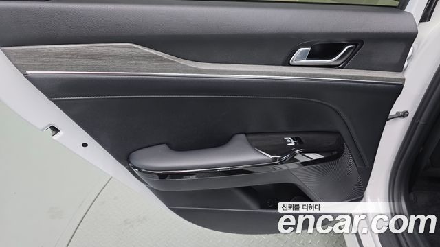 Kia K5 (III) 1.6 Turbo Noblesse 2024 — фото 25