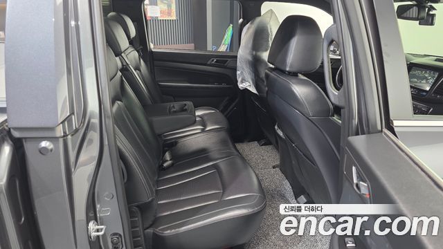 KG Mobility (SsangYong) Rexton Sports Khan Diesel 2.2 4WD Prestige 2023 — фото 12