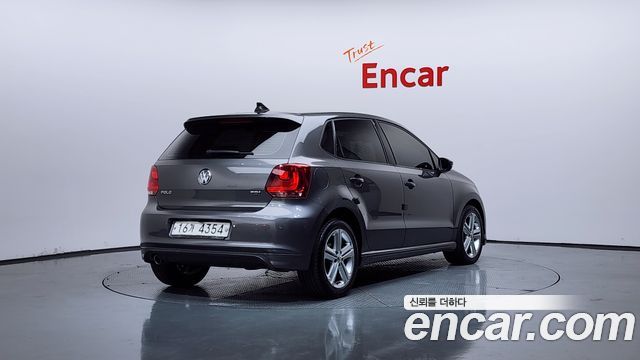 Volkswagen Polo 1.6 TDI R-Line 5th 2014 — фото 2