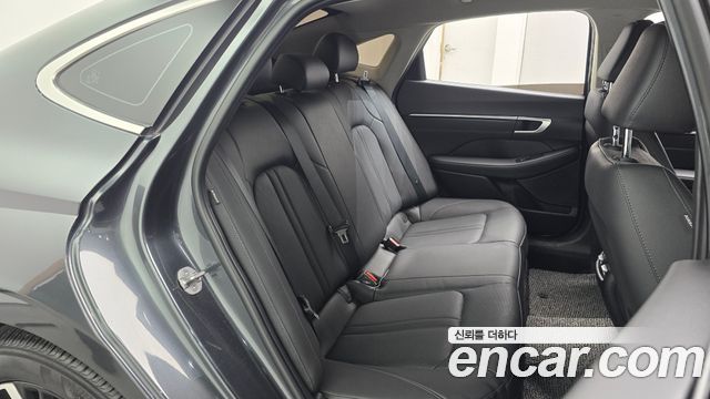 Hyundai Sonata The Edge (DN8) 2.0 Exclusive 2024 — фото 11