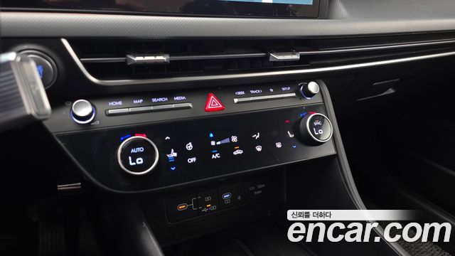 Hyundai Sonata The Edge (DN8) 2.0 Exclusive 2024 — фото 17