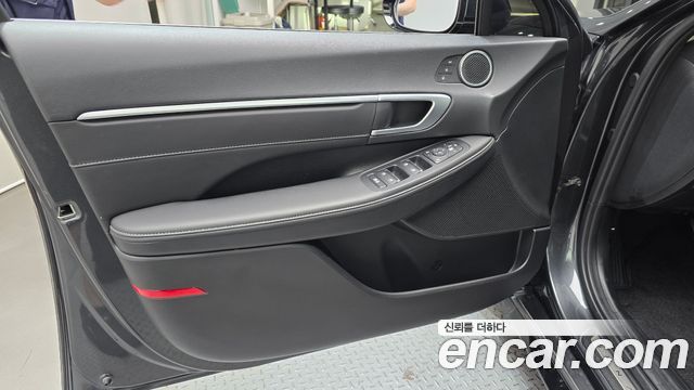 Hyundai Sonata The Edge (DN8) 2.0 Exclusive 2024 — фото 24