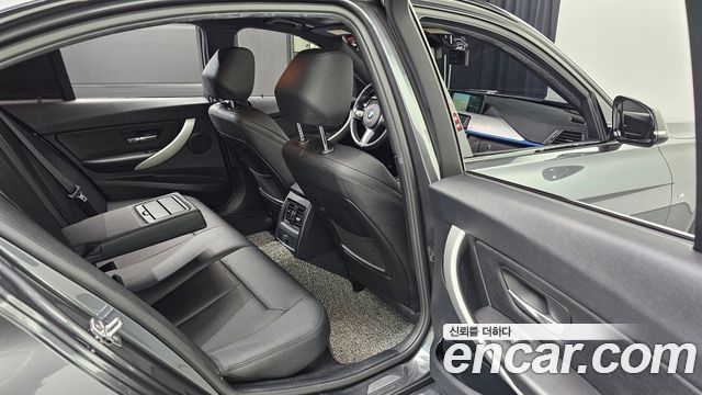 BMW 3 Series (F30) 320d M Performence Edition 2015 — фото 12