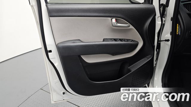 Kia Ray EV Van 2-Seater AIr 2025 — фото 24