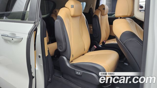 Kia Carnival (IV) Diesel 9-Seater Prestige 2023 — фото 12