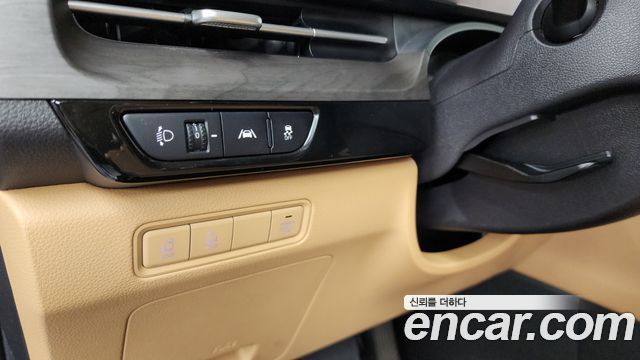Kia Carnival (IV) Diesel 9-Seater Prestige 2023 — фото 16