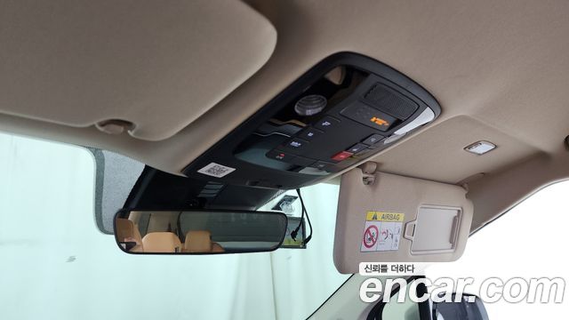 Kia Carnival (IV) Diesel 9-Seater Prestige 2023 — фото 17