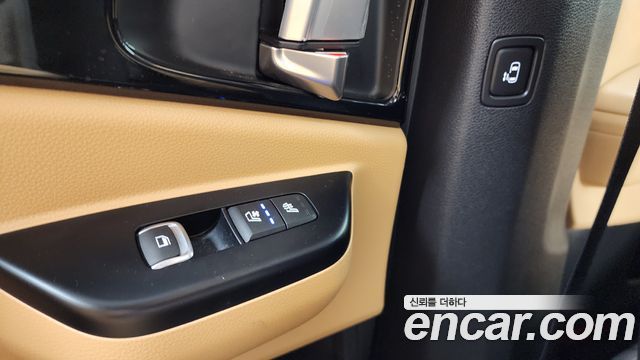 Kia Carnival (IV) Diesel 9-Seater Prestige 2023 — фото 19