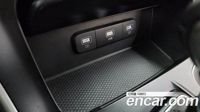 Kia Carnival (IV) Diesel 9-Seater Prestige 2023 — фото 26