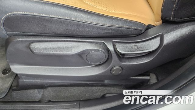 Kia Carnival (IV) Diesel 9-Seater Prestige 2023 — фото 31