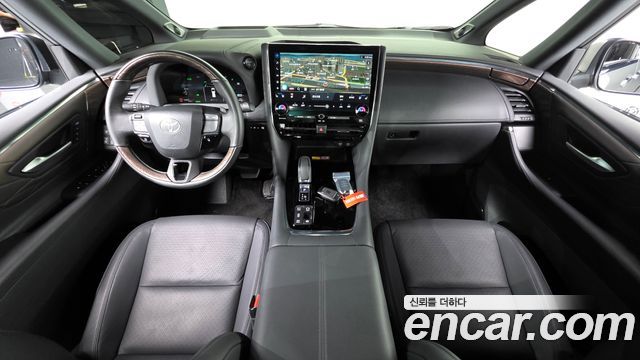 Toyota Alphard (IV) 2.5 HEV Executive AWD 2025 — фото 7