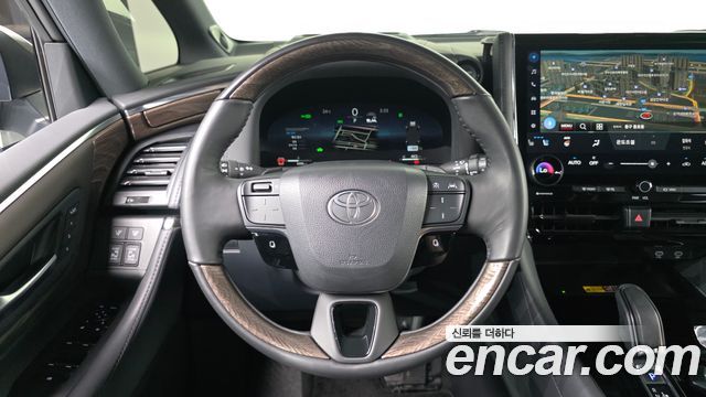 Toyota Alphard (IV) 2.5 HEV Executive AWD 2025 — фото 12