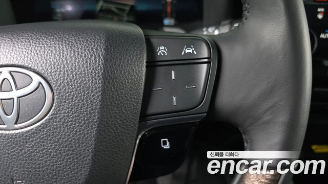 Toyota Alphard (IV) 2.5 HEV Executive AWD 2025 — фото 18