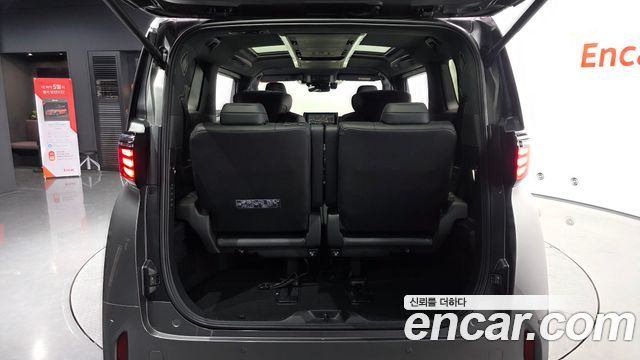 Toyota Alphard (IV) 2.5 HEV Executive AWD 2025 — фото 35