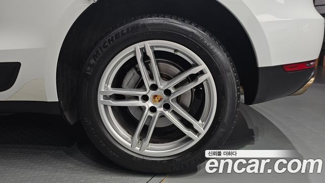 Porsche Macan 3.0 S Diesel 95B 2017 — фото 21