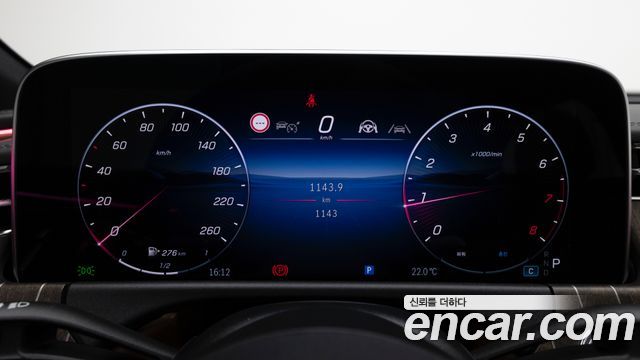Mercedes-Benz E-Class (W214) E300 4MATIC Exclusive 2026 — фото 8
