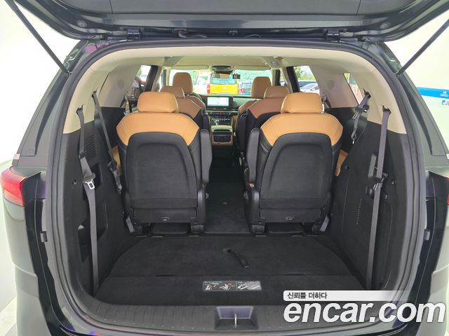Kia Carnival (IV) Diesel 9-Seater Prestige 2023 — фото 15