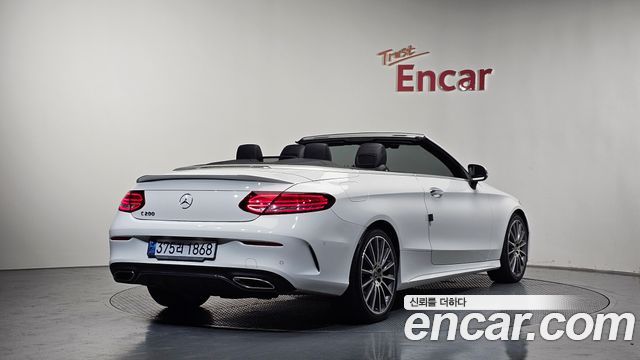 Mercedes-Benz C-Class (W205) C200 Cabriolet 2023 — фото 2