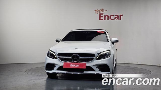 Mercedes-Benz C-Class (W205) C200 Cabriolet 2023 — фото 3