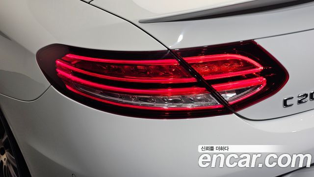 Mercedes-Benz C-Class (W205) C200 Cabriolet 2023 — фото 23