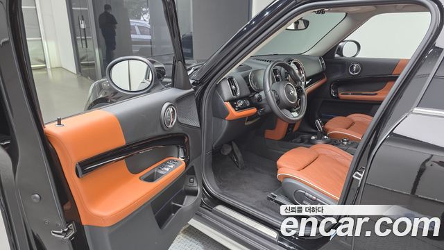 MINI Cooper S Countryman ALL4 Classic 2nd 2022 — фото 10