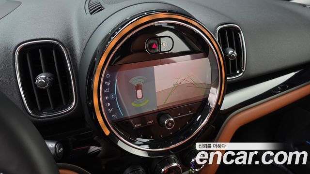 MINI Cooper S Countryman ALL4 Classic 2nd 2022 — фото 15