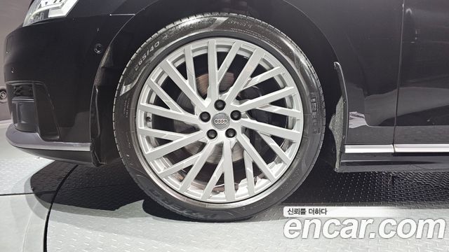 Audi A8 (D5) 50 TDI Quattro LWB 2020 — фото 5