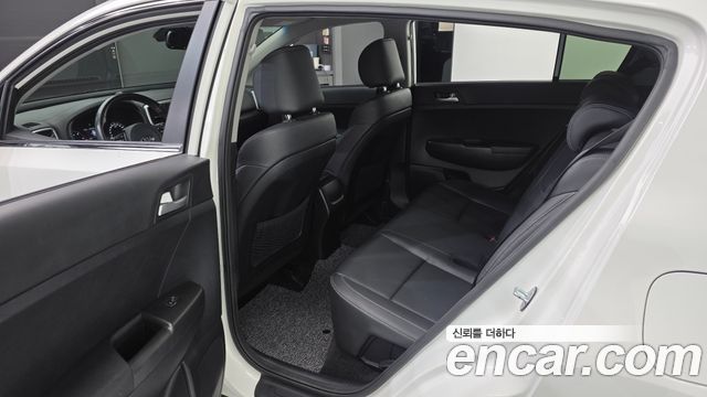 Kia Sportage The Bold Diesel 2.0 2WD Trendy 2021 — фото 15