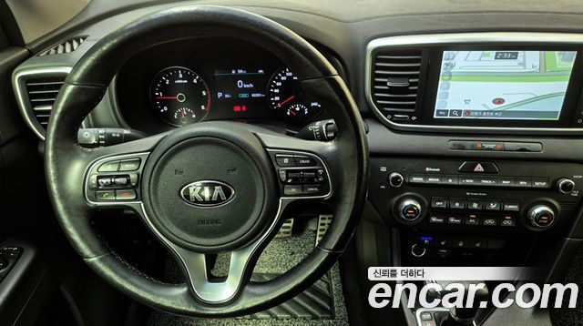 Kia Sportage The Bold Diesel 2.0 2WD Trendy 2021 — фото 17