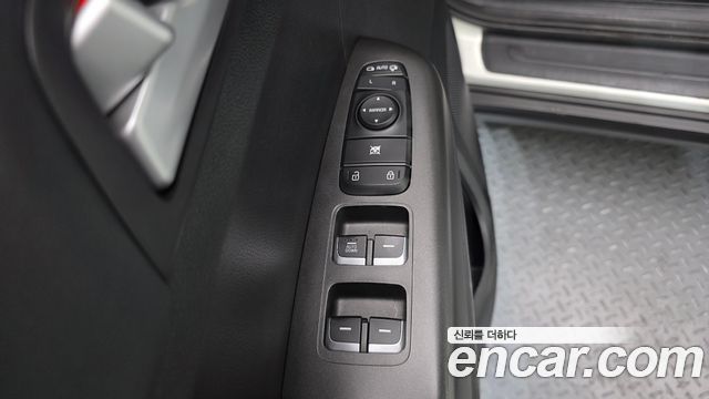 Kia Sportage The Bold Diesel 2.0 2WD Trendy 2021 — фото 18