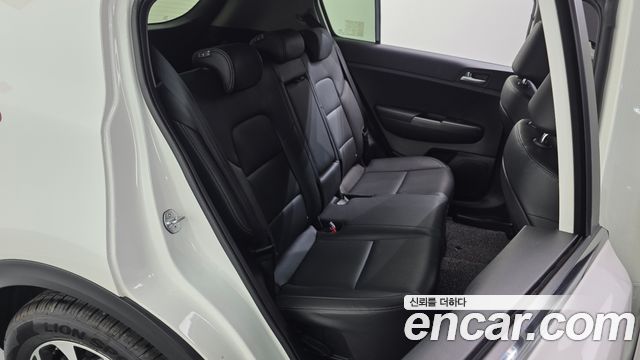 Kia Sportage The Bold Diesel 2.0 2WD Trendy 2021 — фото 32