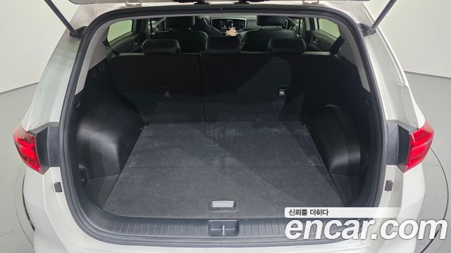 Kia Sportage The Bold Diesel 2.0 2WD Trendy 2021 — фото 33