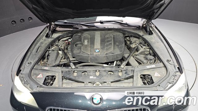 BMW 5 Series (F10) 520d 2011 — фото 6