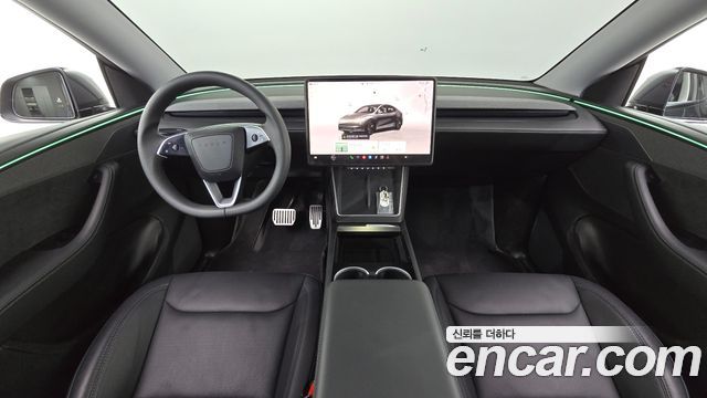 Tesla Model Y Long Range AWD 2025 — фото 7