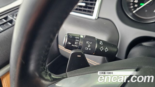 Land Rover Discovery Sport 2.0 TD4 HSE Luxury 2018 — фото 34