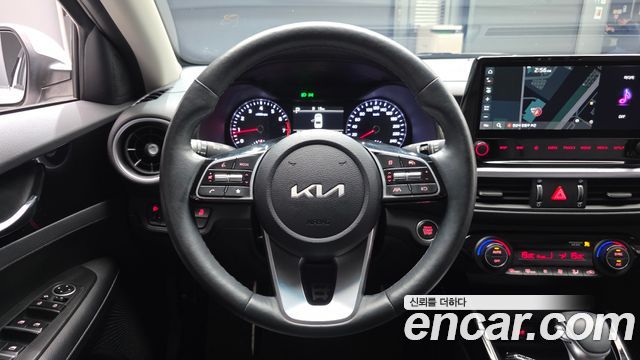 Kia K3 (II) 1.6 Prestige 2024 — фото 12