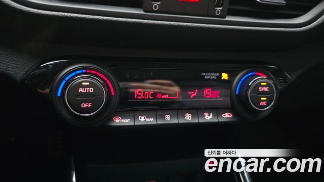 Kia K3 (II) 1.6 Prestige 2024 — фото 18