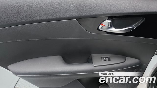 Kia K3 (II) 1.6 Prestige 2024 — фото 25