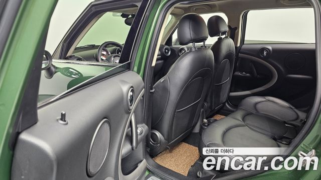 MINI Cooper D Countryman ALL4 1st 2016 — фото 11
