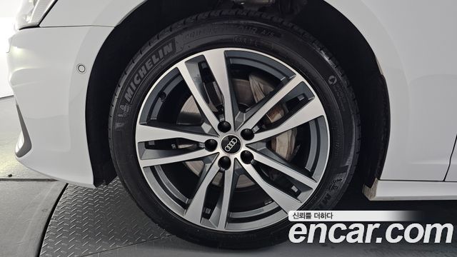 Audi A6 (C8) 45 TDI Quattro Premium 2021 — фото 5