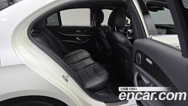 Mercedes-Benz E-Class (W213) E250 Avantgarde 2023 — фото 11