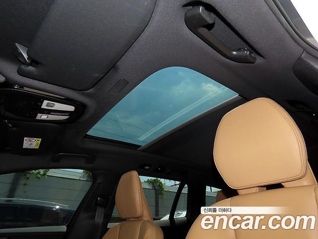 Volvo V60 Cross Country (II) B5 Ultimate AWD 2023 — фото 20