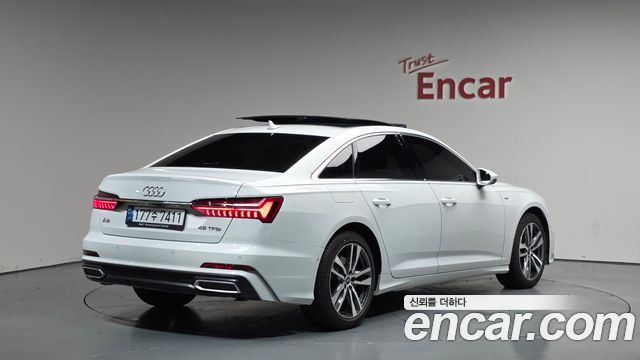 Audi A6 (C8) 45 TFSI Premium 2022 — фото 2