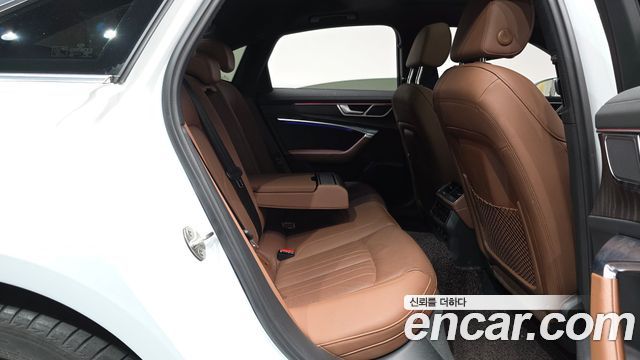 Audi A6 (C8) 45 TFSI Premium 2022 — фото 11