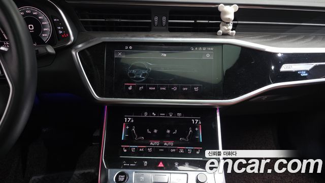 Audi A6 (C8) 45 TFSI Premium 2022 — фото 13