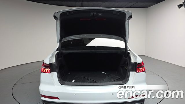 Audi A6 (C8) 45 TFSI Premium 2022 — фото 20