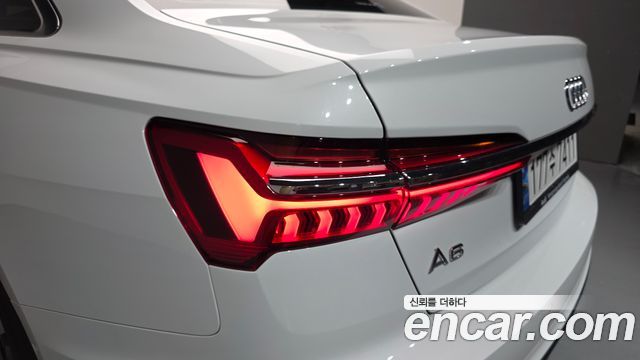Audi A6 (C8) 45 TFSI Premium 2022 — фото 23