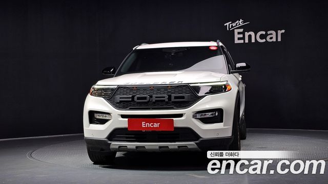 Ford Explorer (VI) 2.3 LimIted 4WD 2020 — фото 3