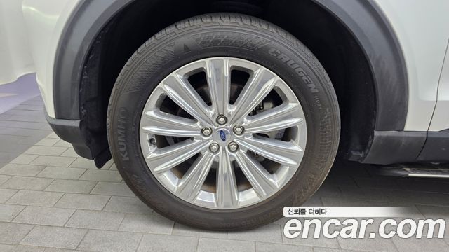 Ford Explorer (VI) 2.3 LimIted 4WD 2020 — фото 5