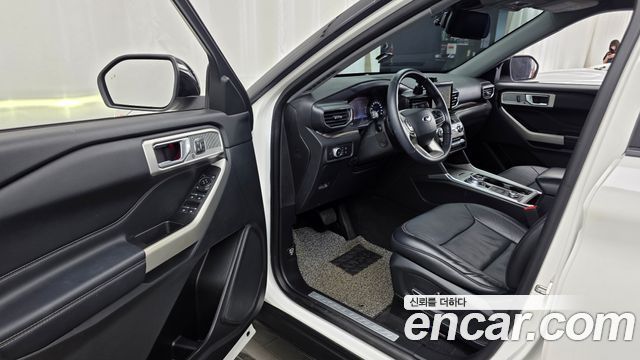 Ford Explorer (VI) 2.3 LimIted 4WD 2020 — фото 10